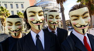 Anonymous è antifascista!