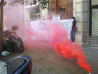 Occupata la sede della CMC a Roma