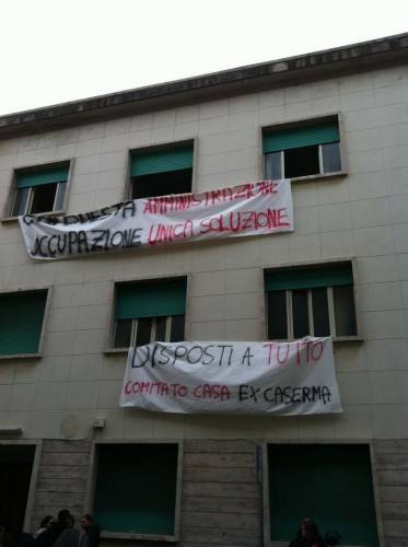 Emergenza casa a Livorno: occupata la ex Asl di via Ernesto Rossi