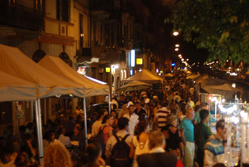 Milano: il divertimento notturno dei giovani è un problema di sicurezza?