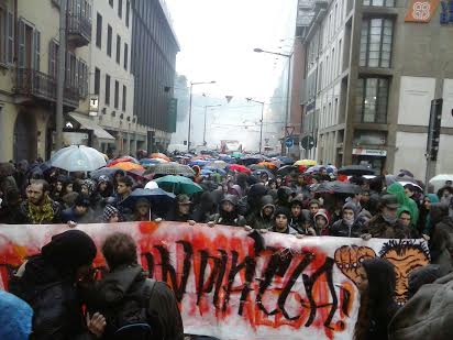 #15N, la diretta dal corteo degli studenti (foto e video)