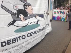 Debito cemento e precarietà!