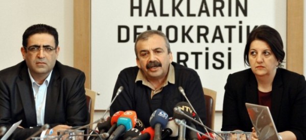 [DallaRete] La delegazione di Imrali di HDP: l’AKP ha posto a termine il processo di risoluzione