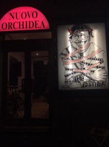 Una caricatura dell'Assessore Del Corno