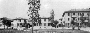 Una foto d'epoca di Piazza Ferravilla