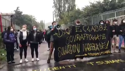 Milano – Classi pollaio, sciopero delle scuole della zona Cimiano