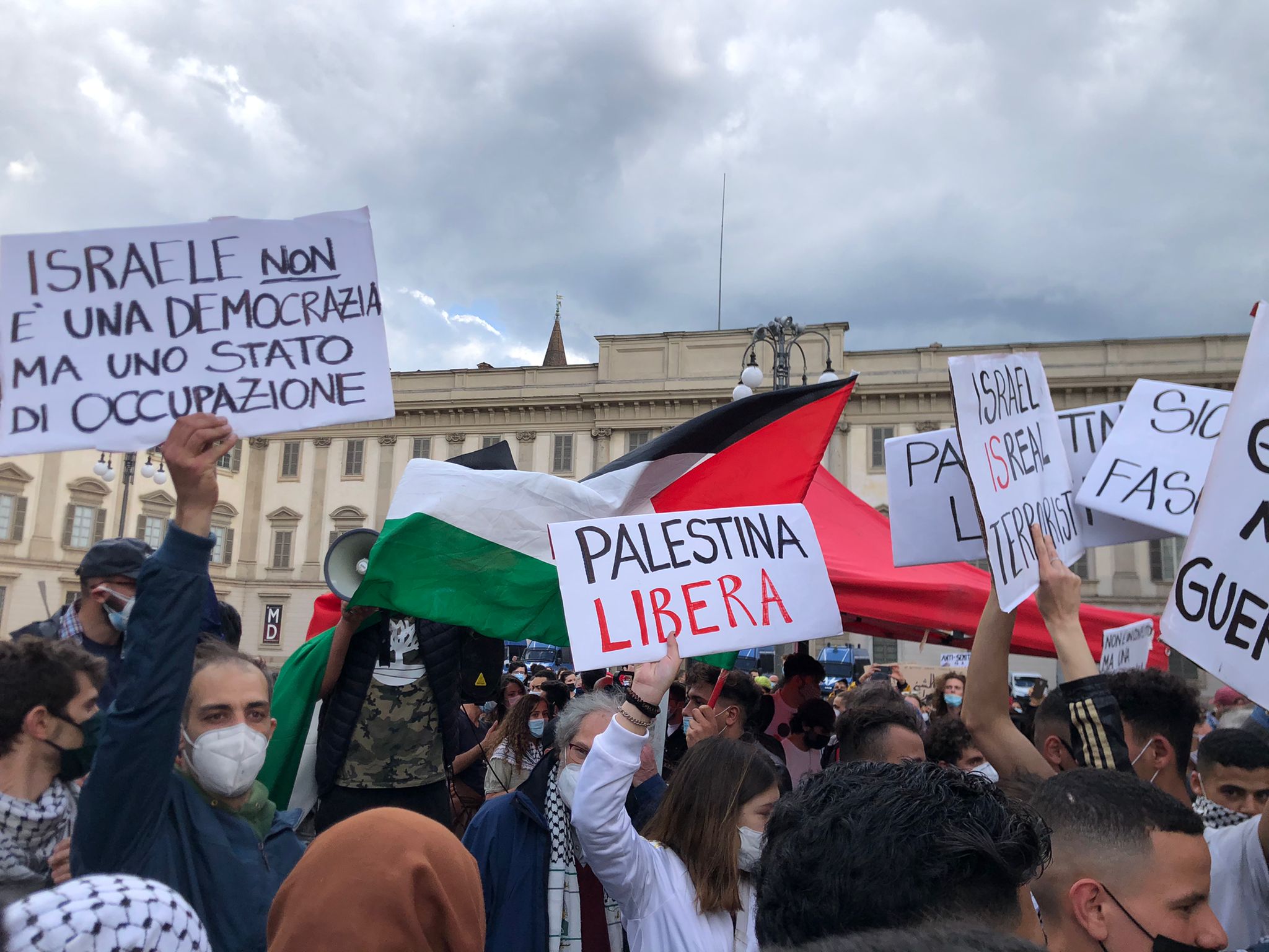 Palestina, La Più Grande Manifestazione Di Solidarietà Da Anni A Milano ...