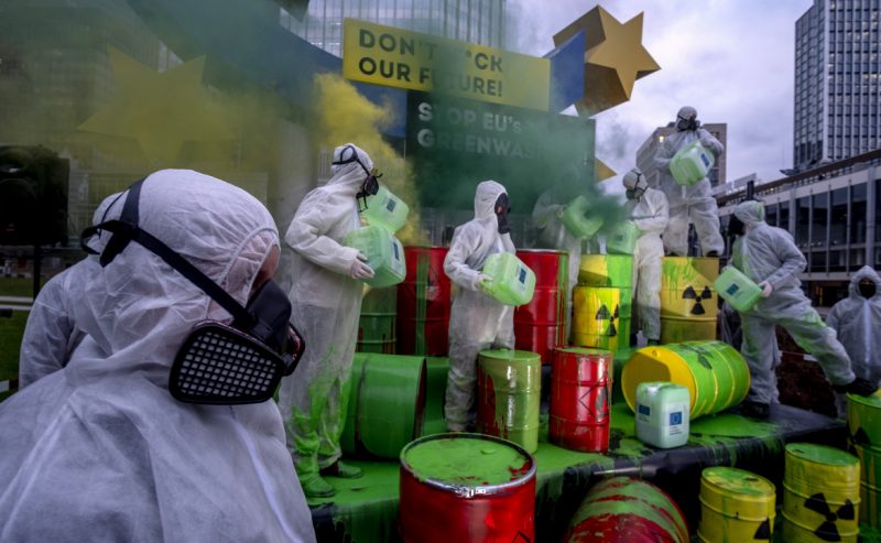 Nuke e gas fonti nocive, la tassonomia «verde» di Bruxelles nella bufera