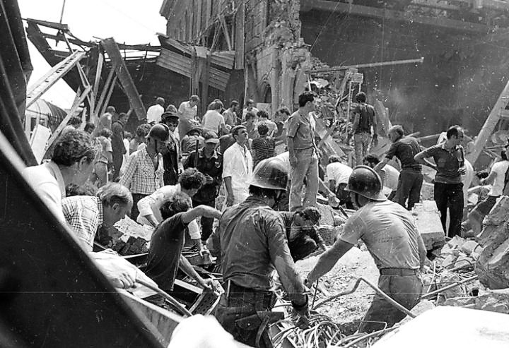 2 agosto 1980 – “Una violenta esplosione ha fatto crollare parte della Stazione Centrale di Bologna”