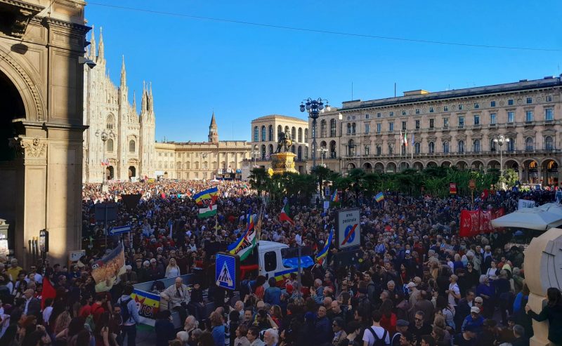 La Milano che scalda il cuore. 100.000 in piazza per il 25 Aprile