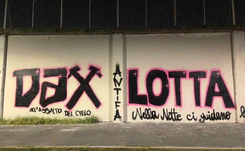 Milano Sud, marcia di quartiere contro le provocazioni fasciste