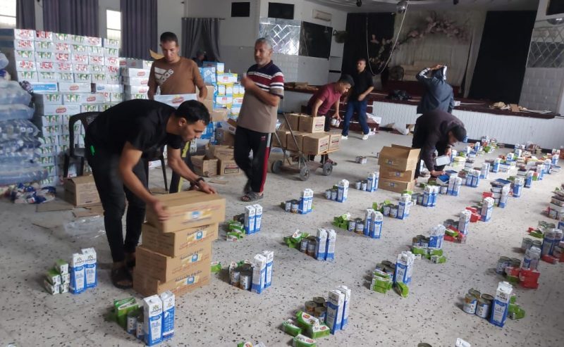 Consegnati nella Striscia i primi aiuti raccolti dal Gaza Freestyle