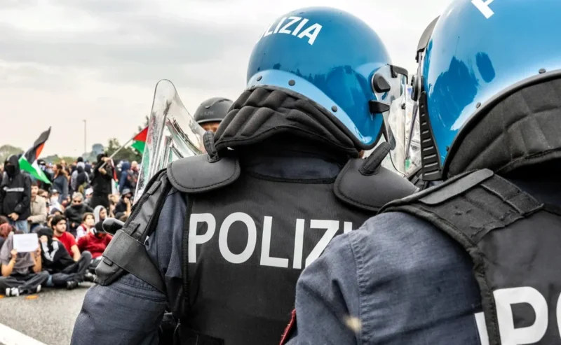 Sciopero del 22 settembre – Revocati i domiciliari per i minorenni arrestati. Rimangono i Daspo