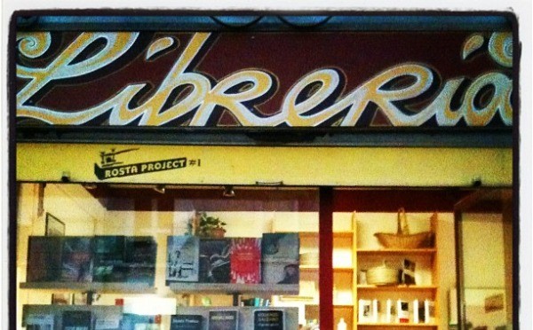 Leggere per cambiare il mondo – Sosteniamo Les Mots!