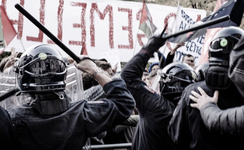 Il PD milanese sta bloccando la sospensione del gemellaggio con Tel Aviv