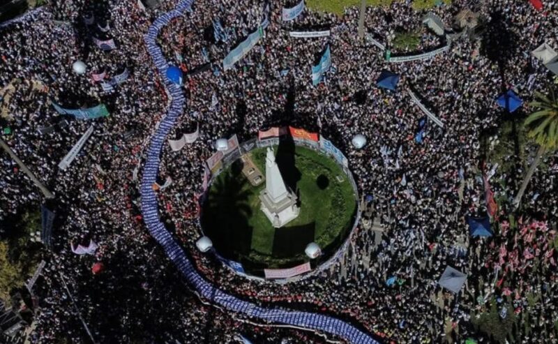 “No nos han vencido”. Riflessioni ad una settimana dalla piazza più emozionante (e piena) della mia vita.