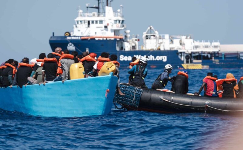 Sea Watch 5: l’Italia non salva vite. Processa chi lo fa